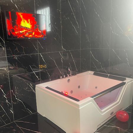 Life Hotel Casalnuovo Di Napoli Esterno foto