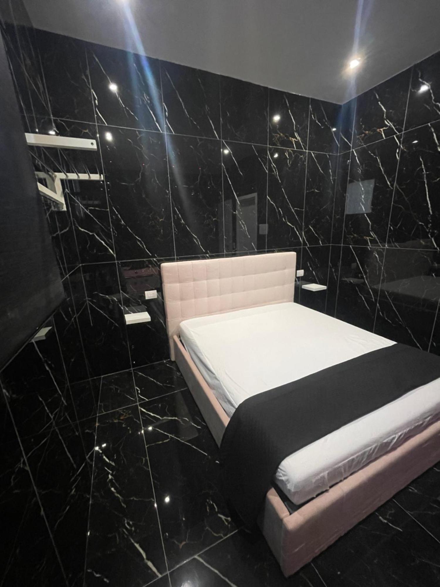 Life Hotel Casalnuovo Di Napoli Esterno foto